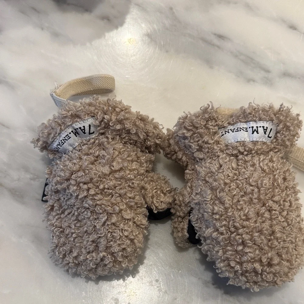 Cozy Tan Infant Mittens - 7am Enfant